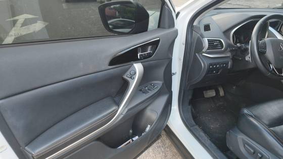 MITSUBISHI ECLIPSE CROSS 1.5 MIVEC TURBO GASOLINA HPE-S CVT